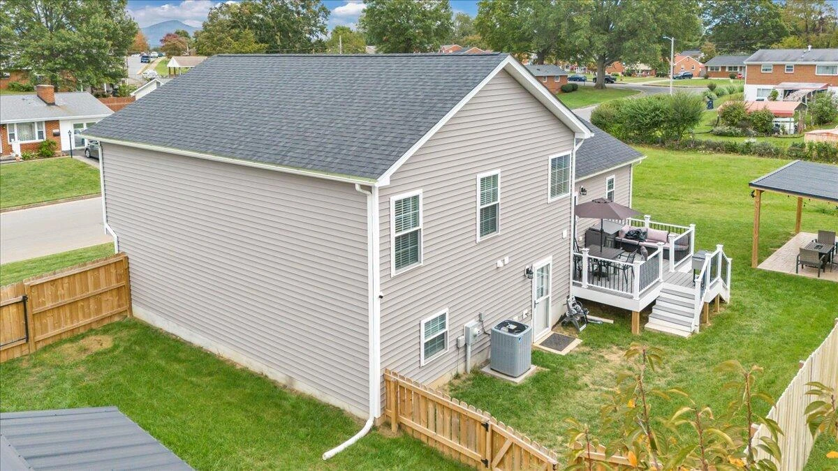 4018 Hazelridge RD NW - Photo 59