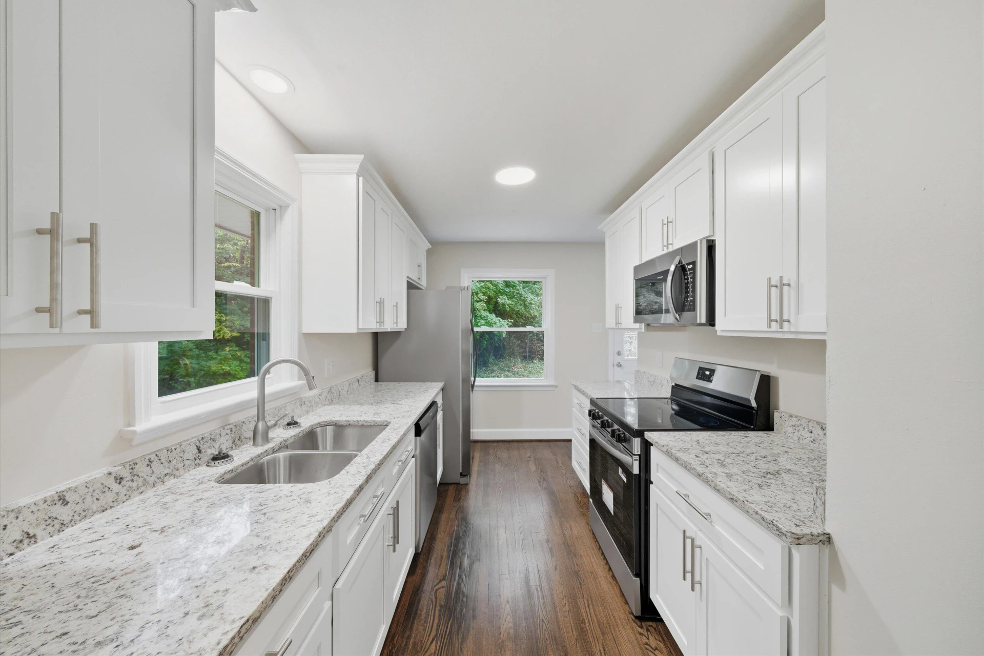 2707 Mountainaire AVE NW - Photo 7