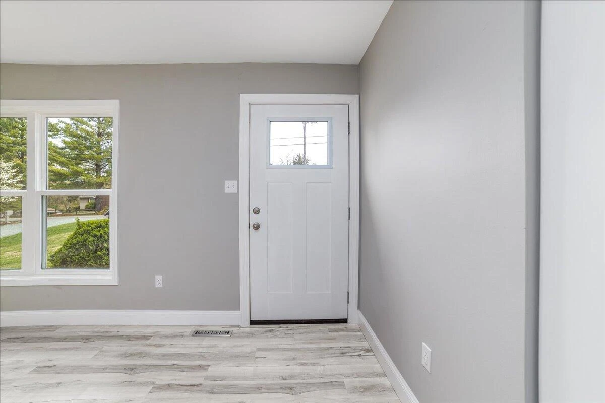 1100 Merriman Way RD - Photo 4