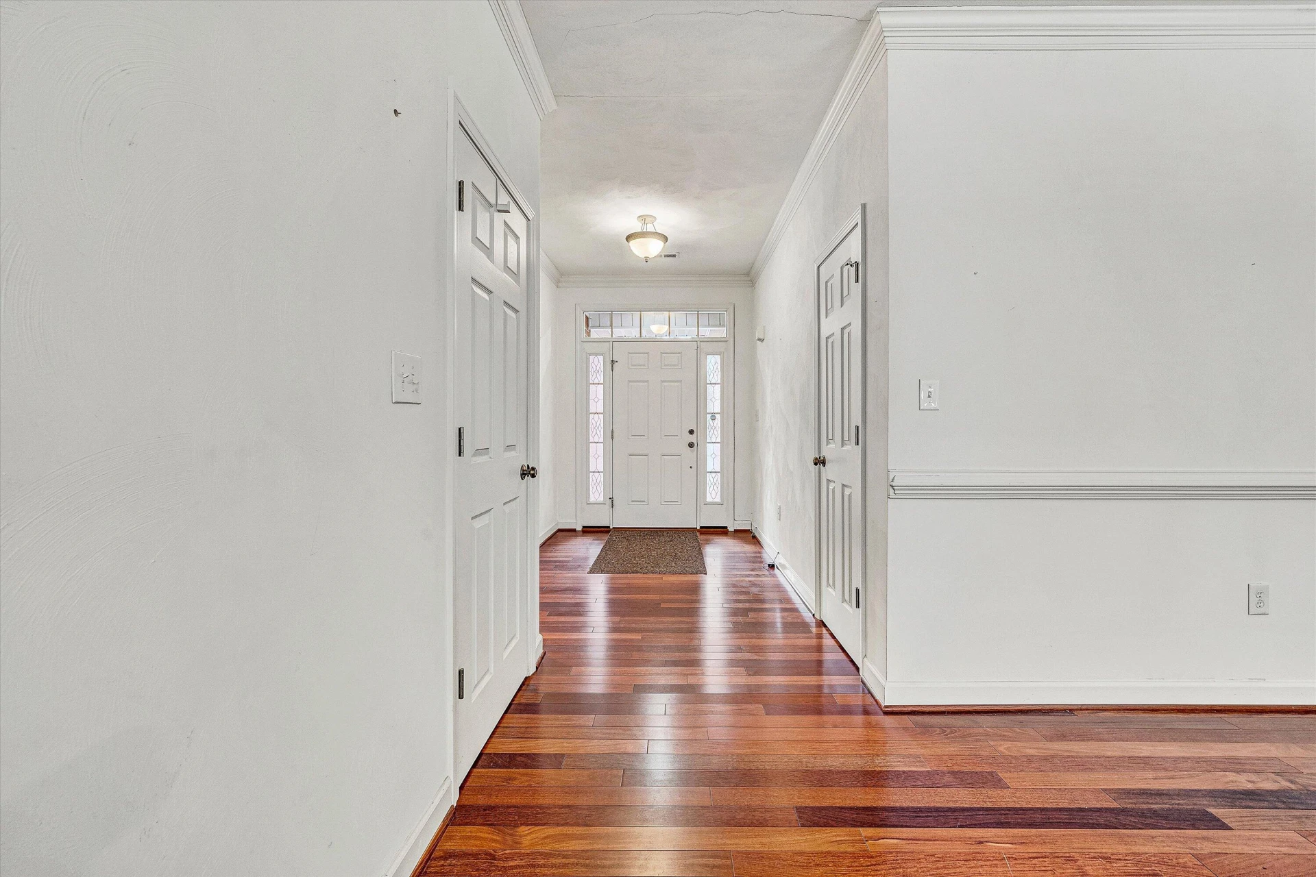 1613 Edgebrook RD - Photo 3