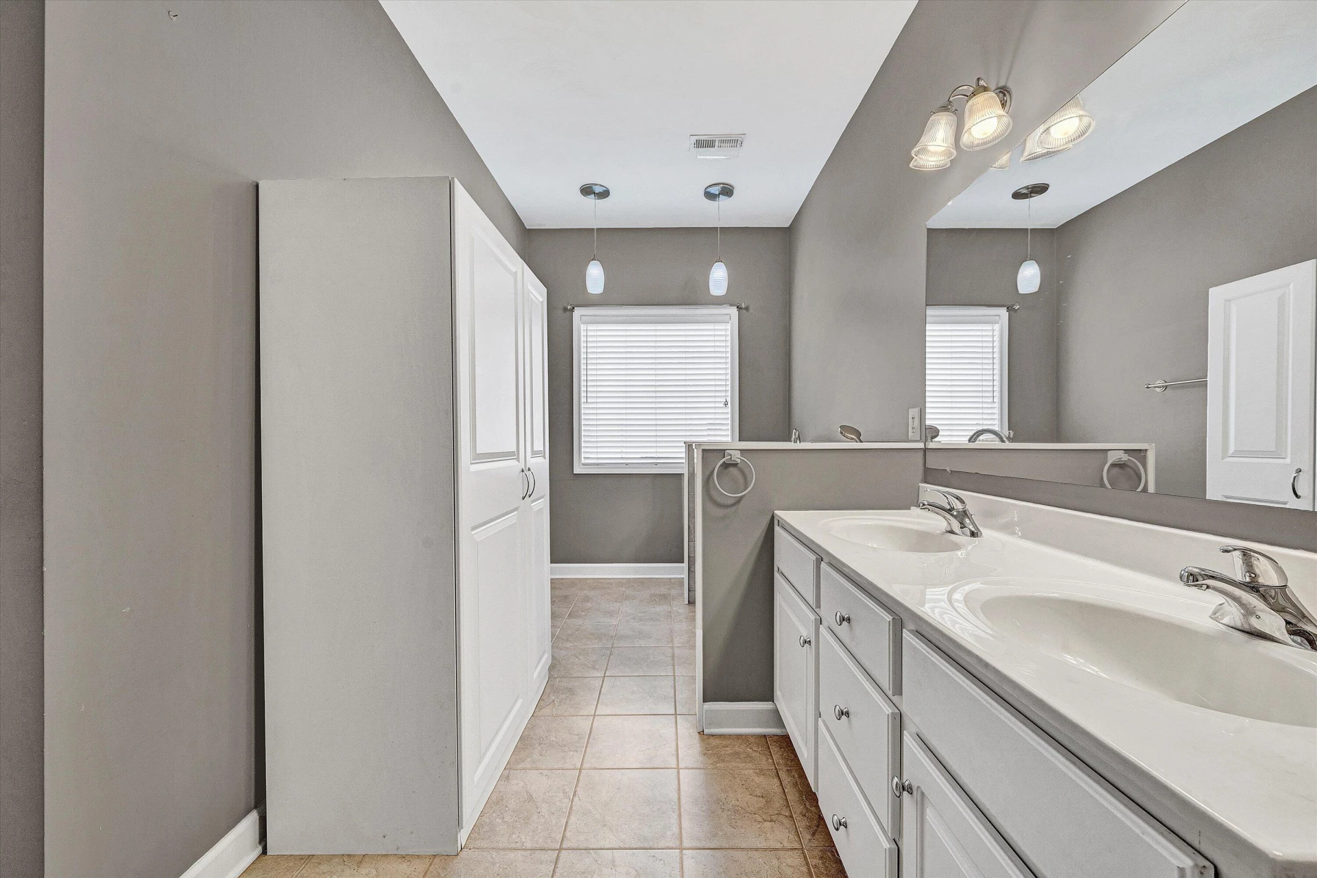 1613 Edgebrook RD - Photo 25