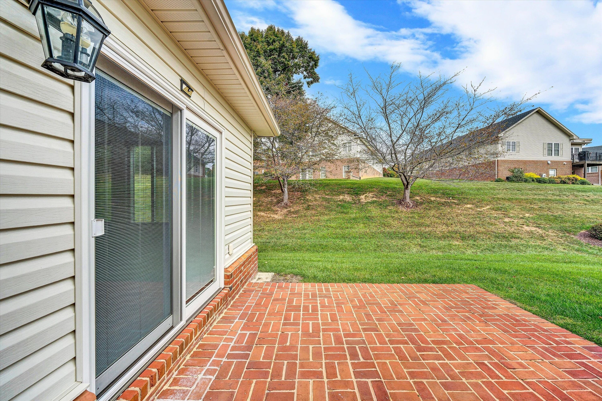 1613 Edgebrook RD - Photo 33