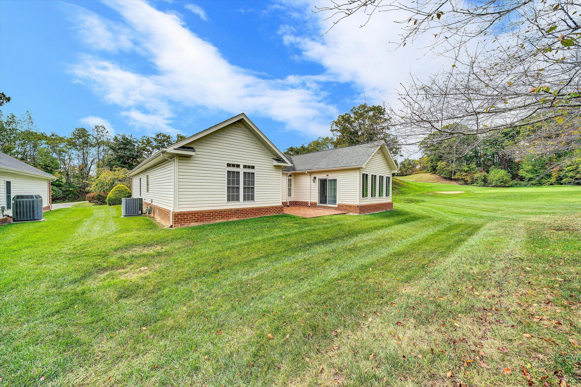 1613 Edgebrook RD - Photo 34