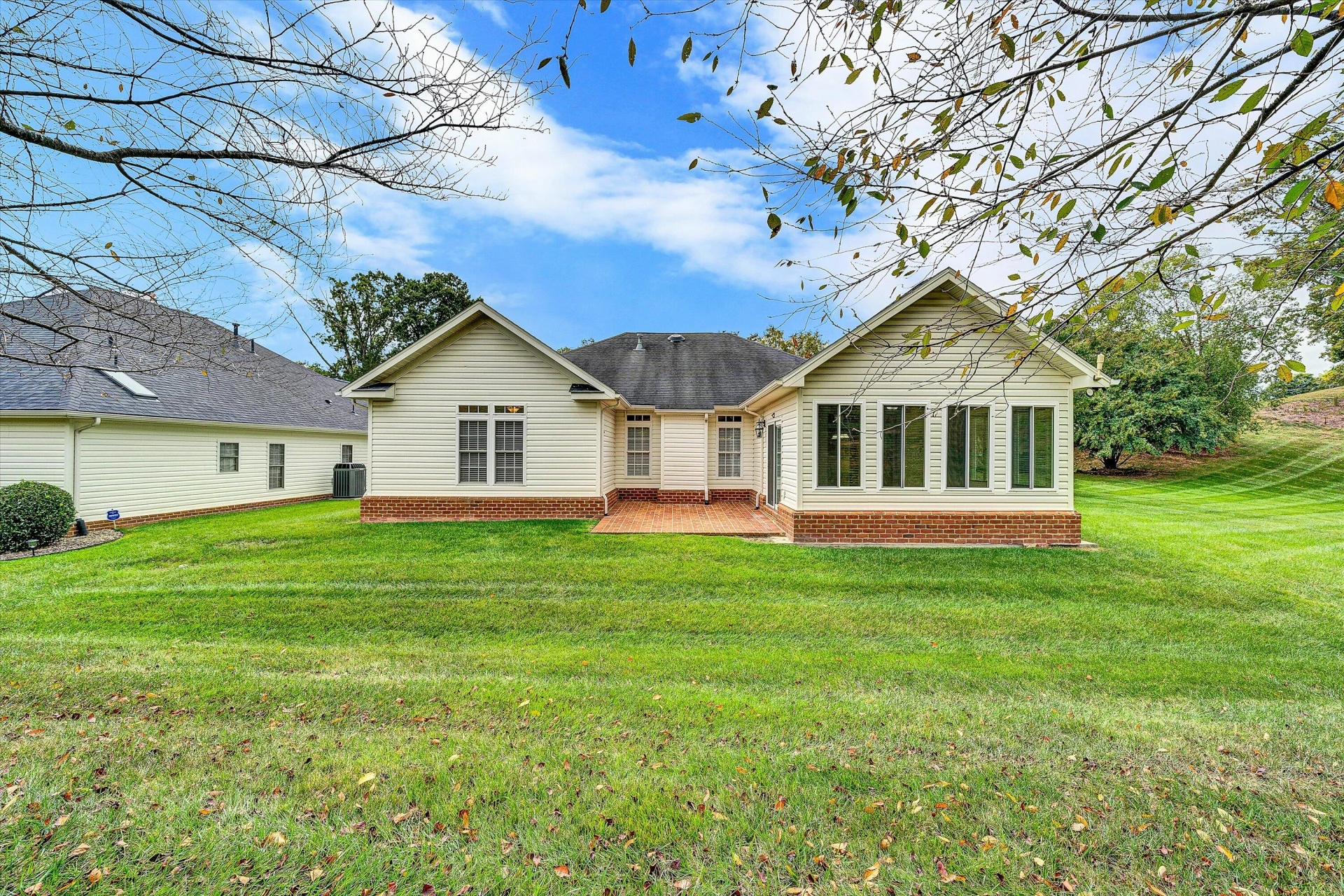 1613 Edgebrook RD - Photo 35