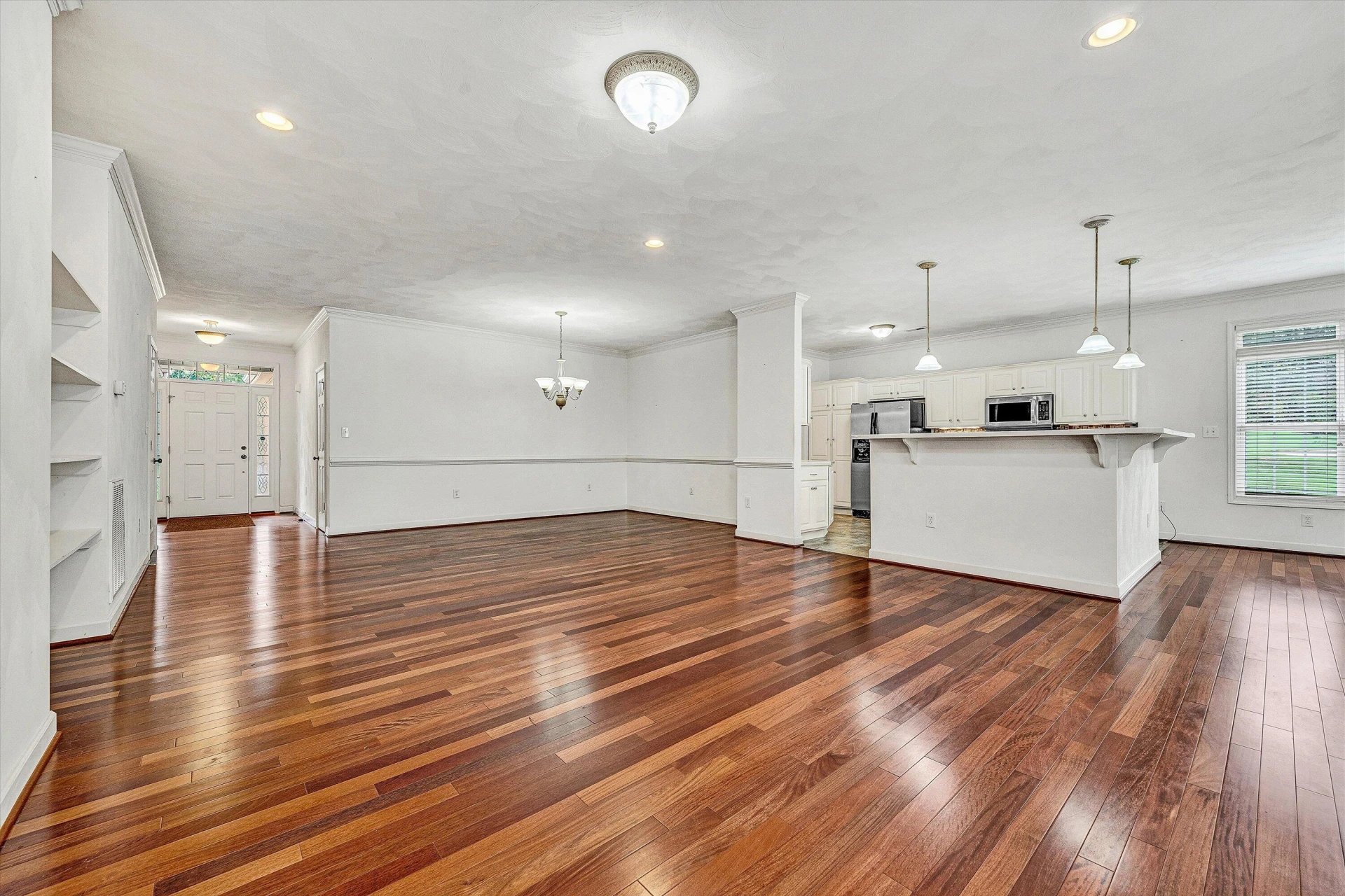1613 Edgebrook RD - Photo 6
