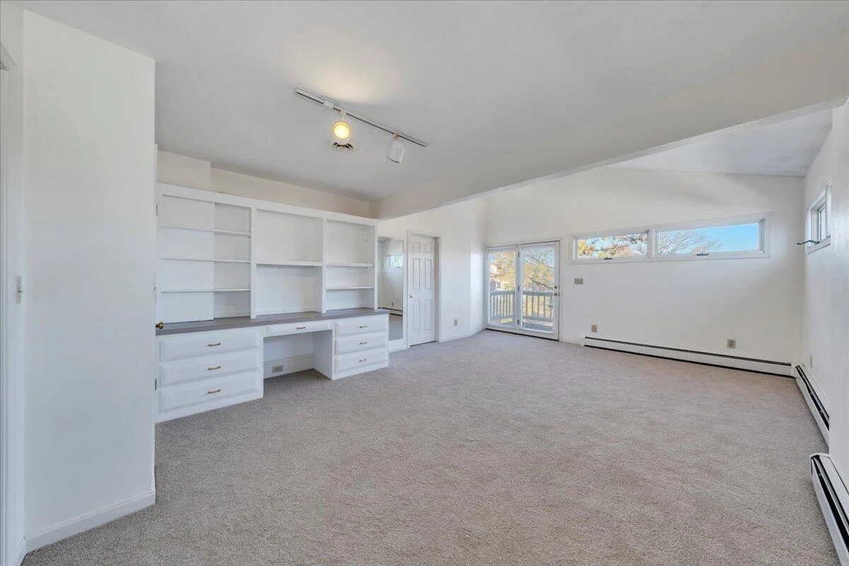 2115 Berkley AVE SW - Photo 12