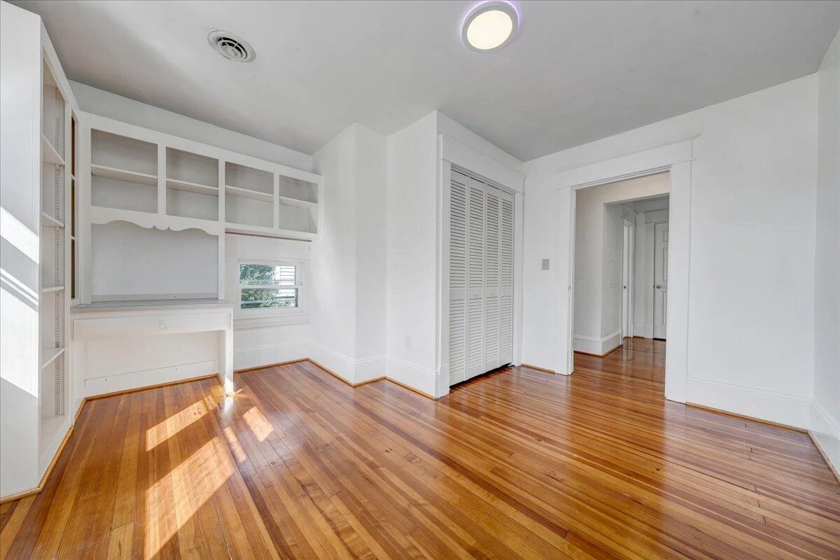 2115 Berkley AVE SW - Photo 14