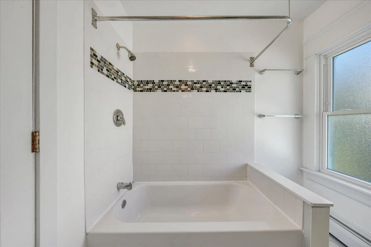 2115 Berkley AVE SW - Photo 16