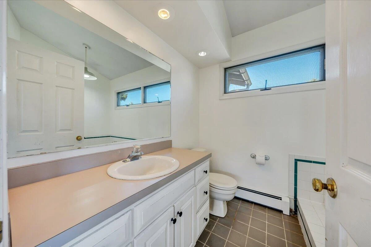 2115 Berkley AVE SW - Photo 19