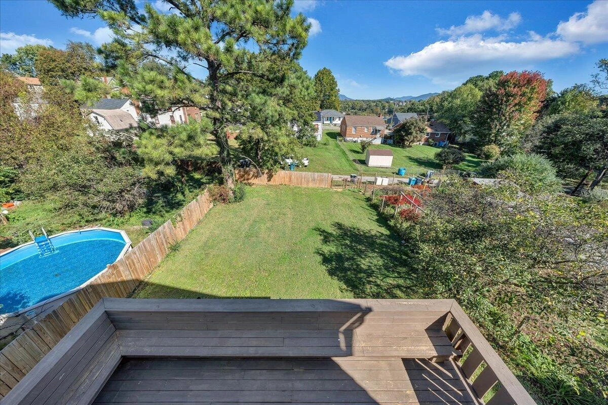 2115 Berkley AVE SW - Photo 21