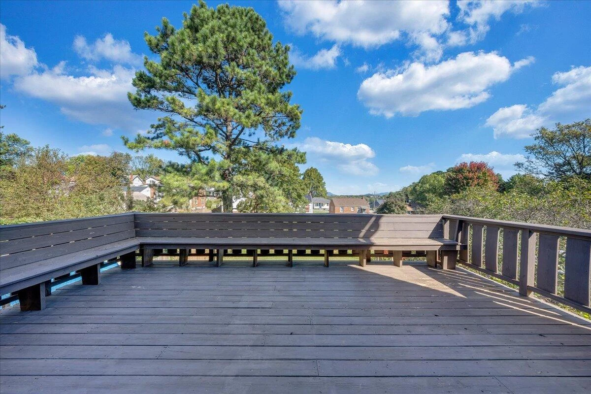 2115 Berkley AVE SW - Photo 26