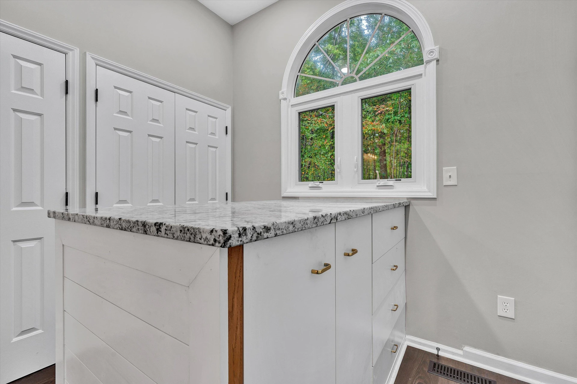 40 WOODS LANDING LN - Photo 21
