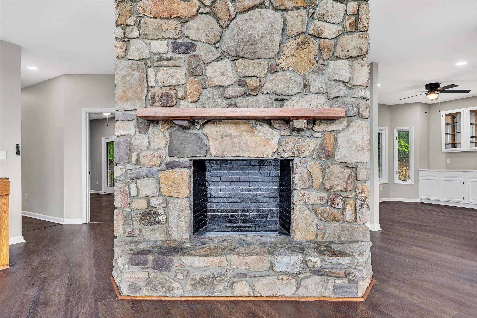 40 WOODS LANDING LN - Photo 31