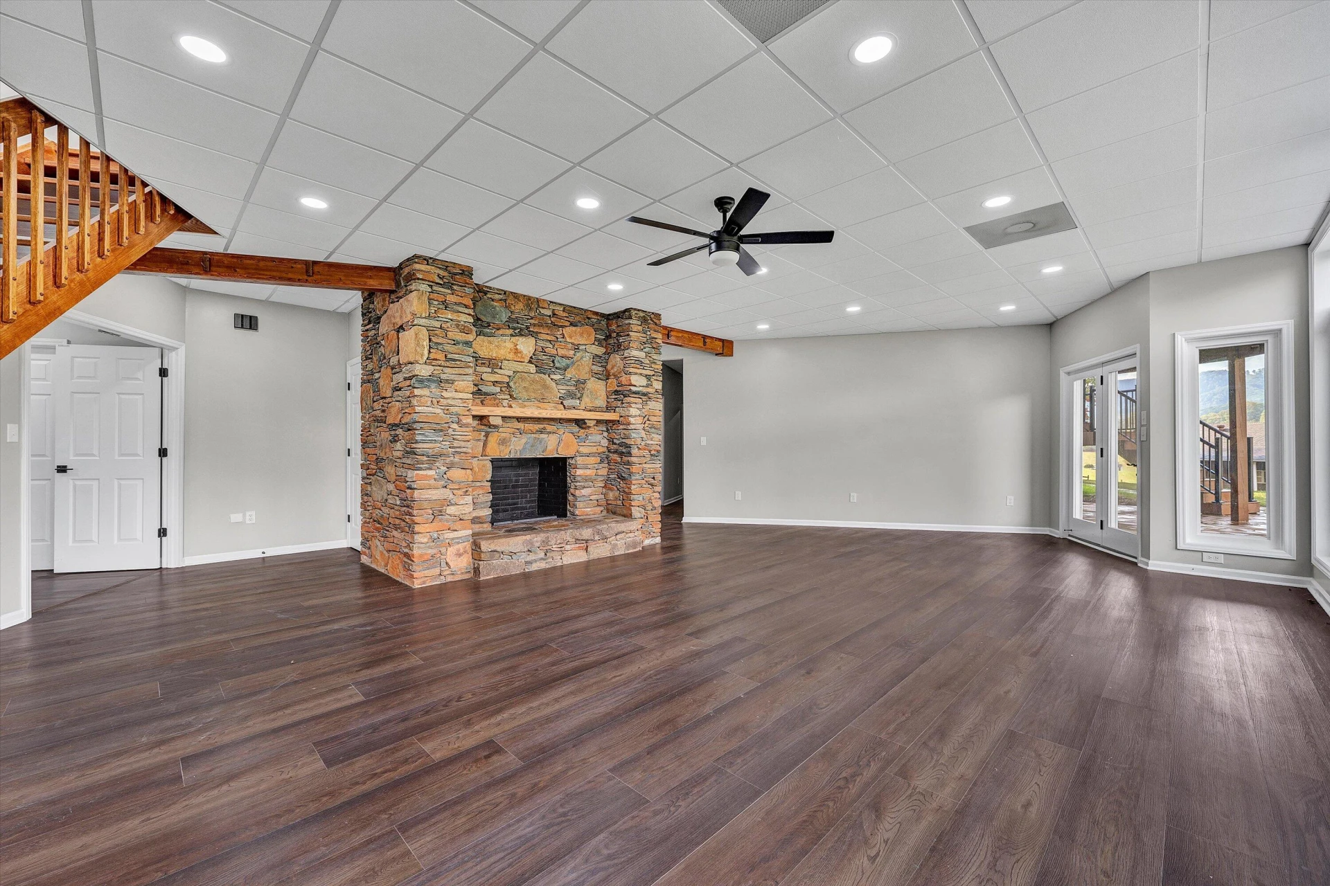 40 WOODS LANDING LN - Photo 51