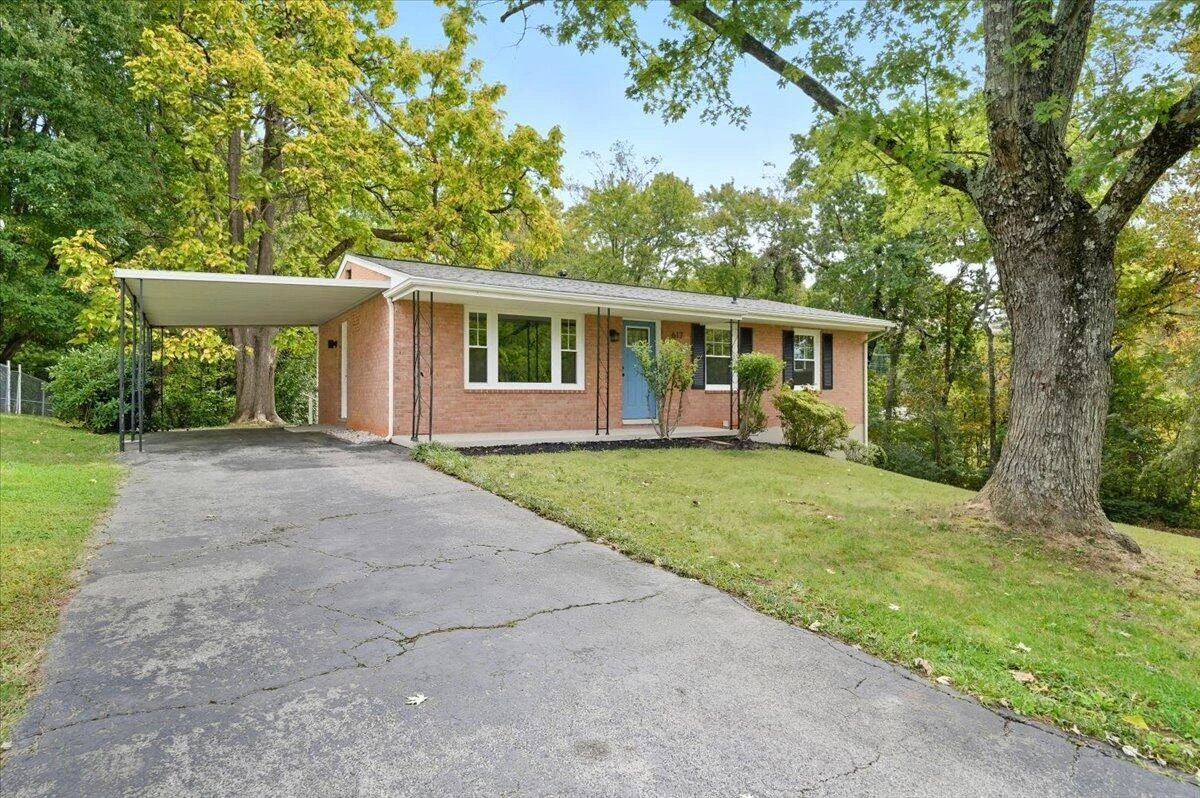 617 McGeorge DR - Photo 2