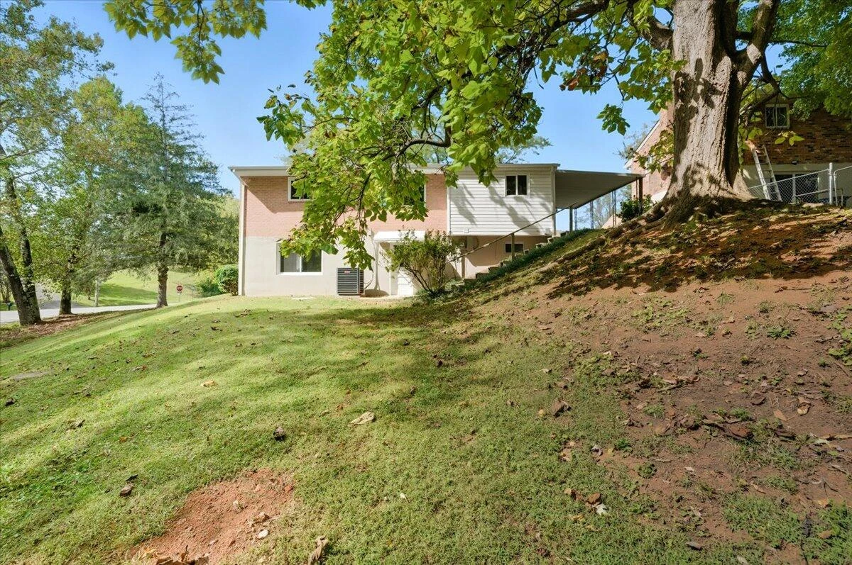617 McGeorge DR - Photo 26