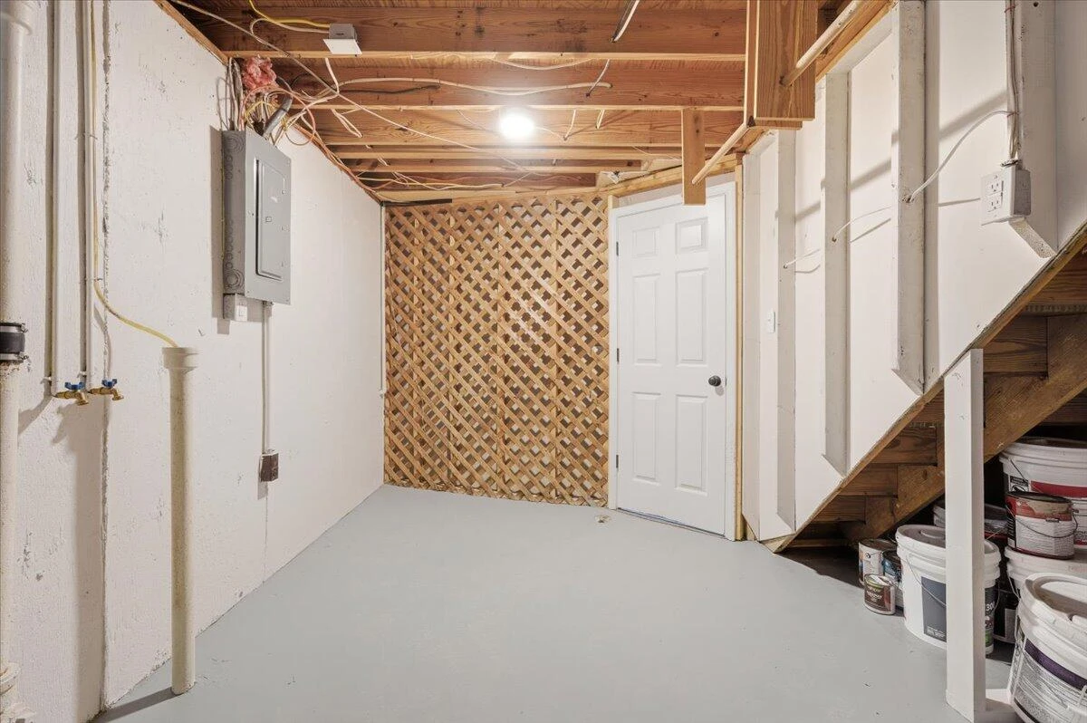 617 McGeorge DR - Photo 27