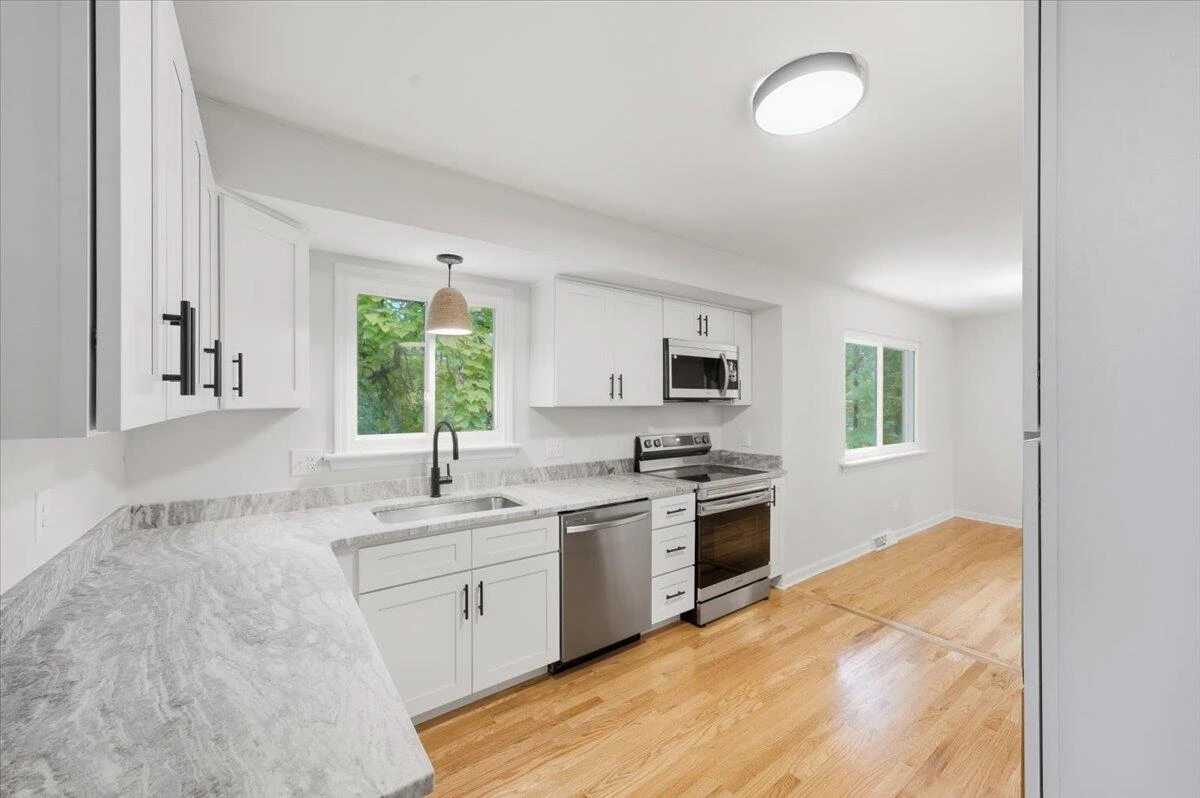 617 McGeorge DR - Photo 3