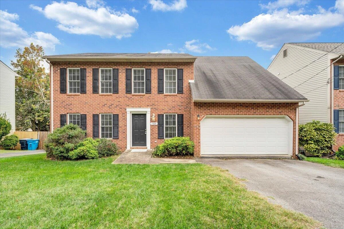 1569 Read Mountain RD NE
