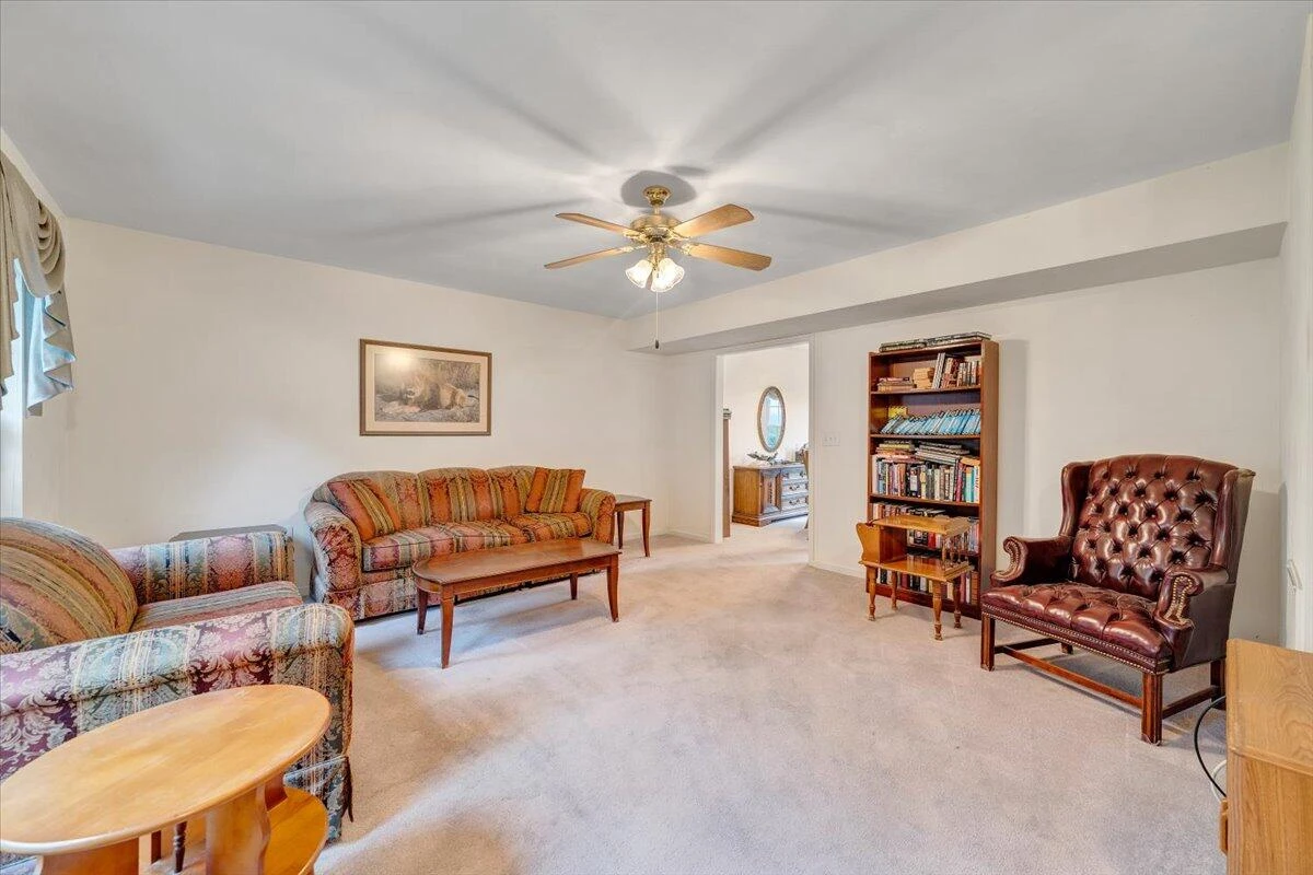 1569 Read Mountain RD NE - Photo 15