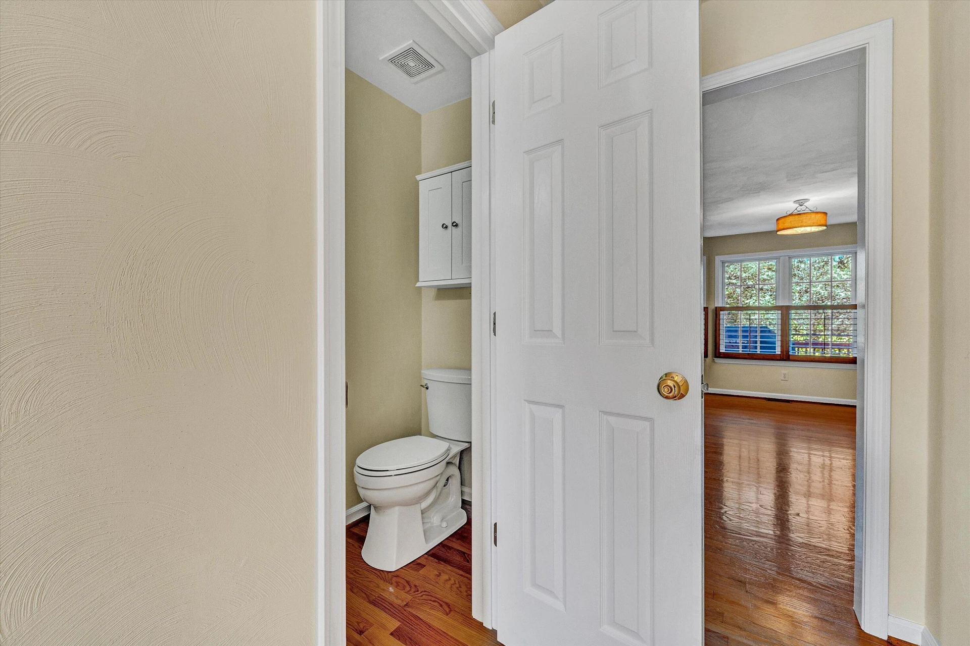 1336 Crutchfield ST - Photo 3