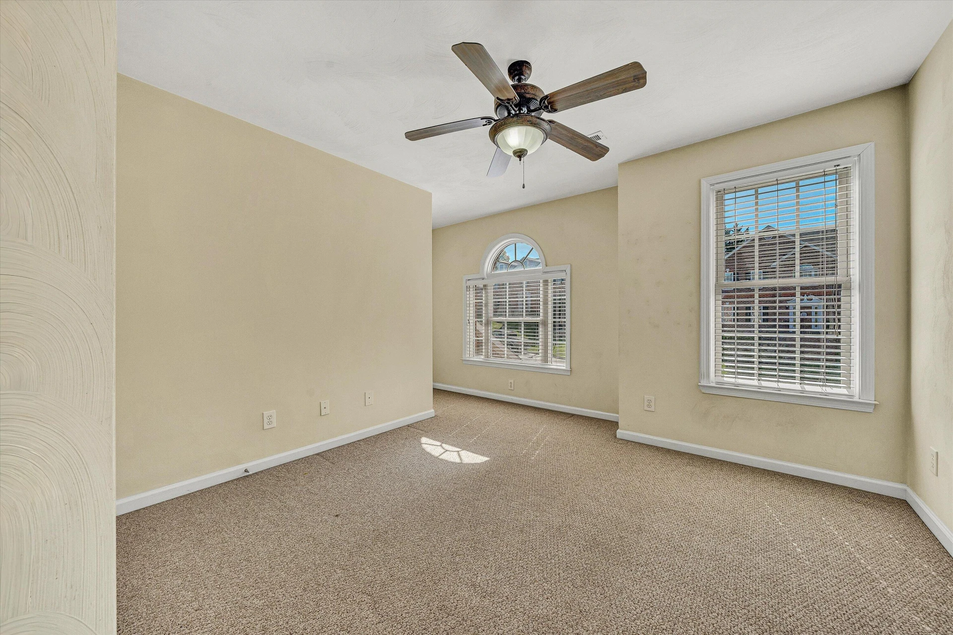 1336 Crutchfield ST - Photo 30