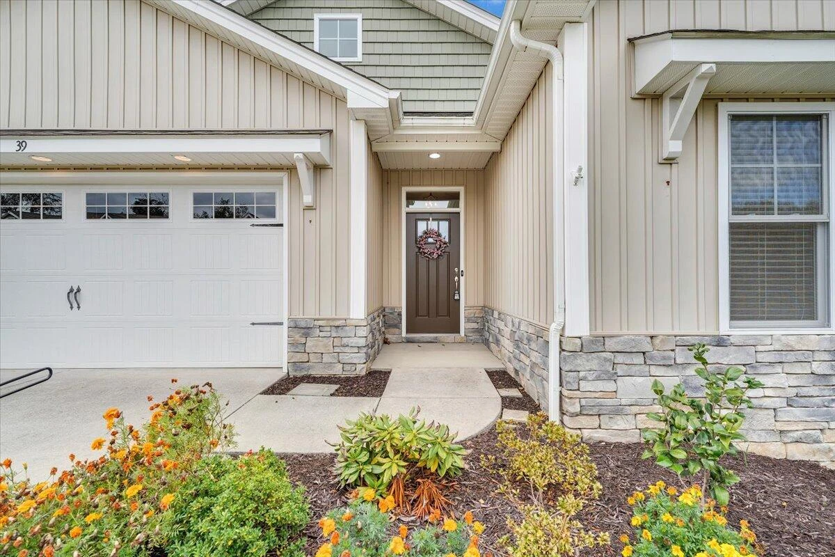 39 Ventura CT - Photo 10