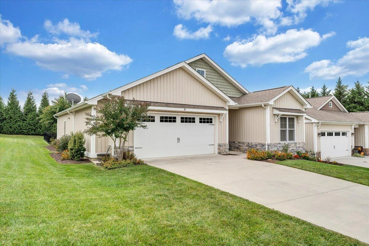 39 Ventura CT - Photo 8