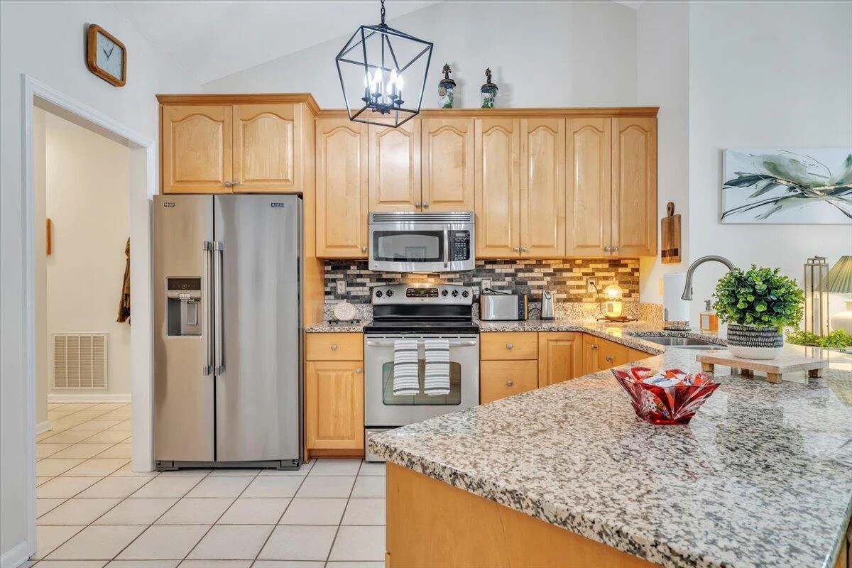 1523 Rosewalk LN - Photo 10