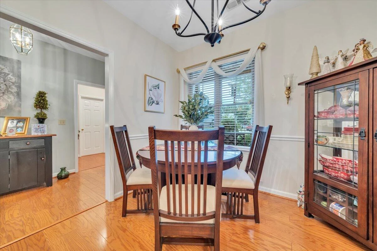 1523 Rosewalk LN - Photo 13