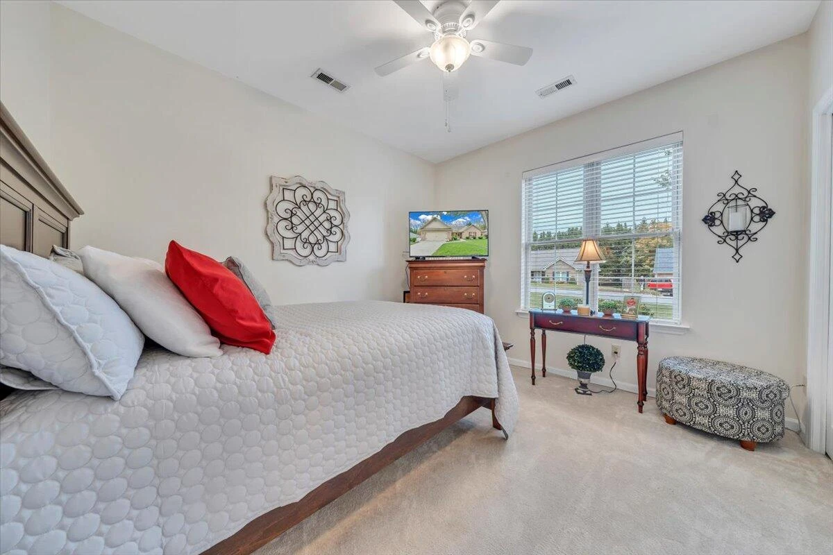 1523 Rosewalk LN - Photo 16