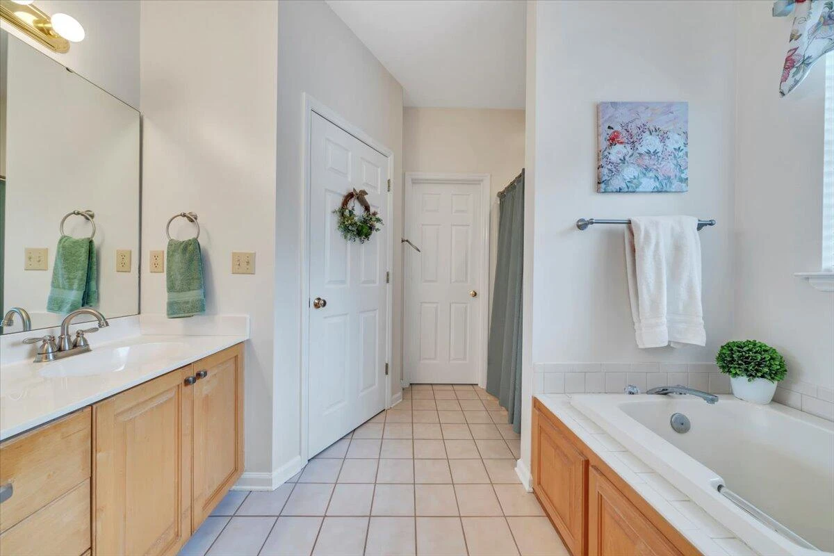 1523 Rosewalk LN - Photo 25