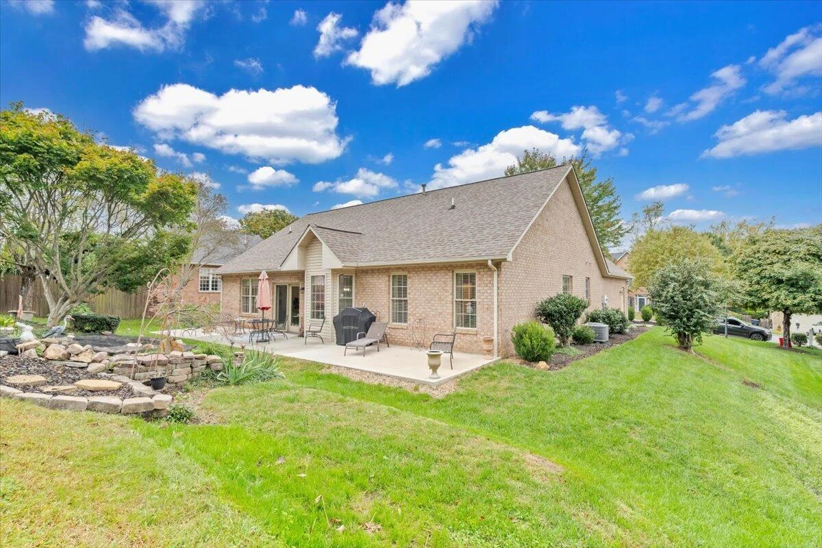 1523 Rosewalk LN - Photo 45