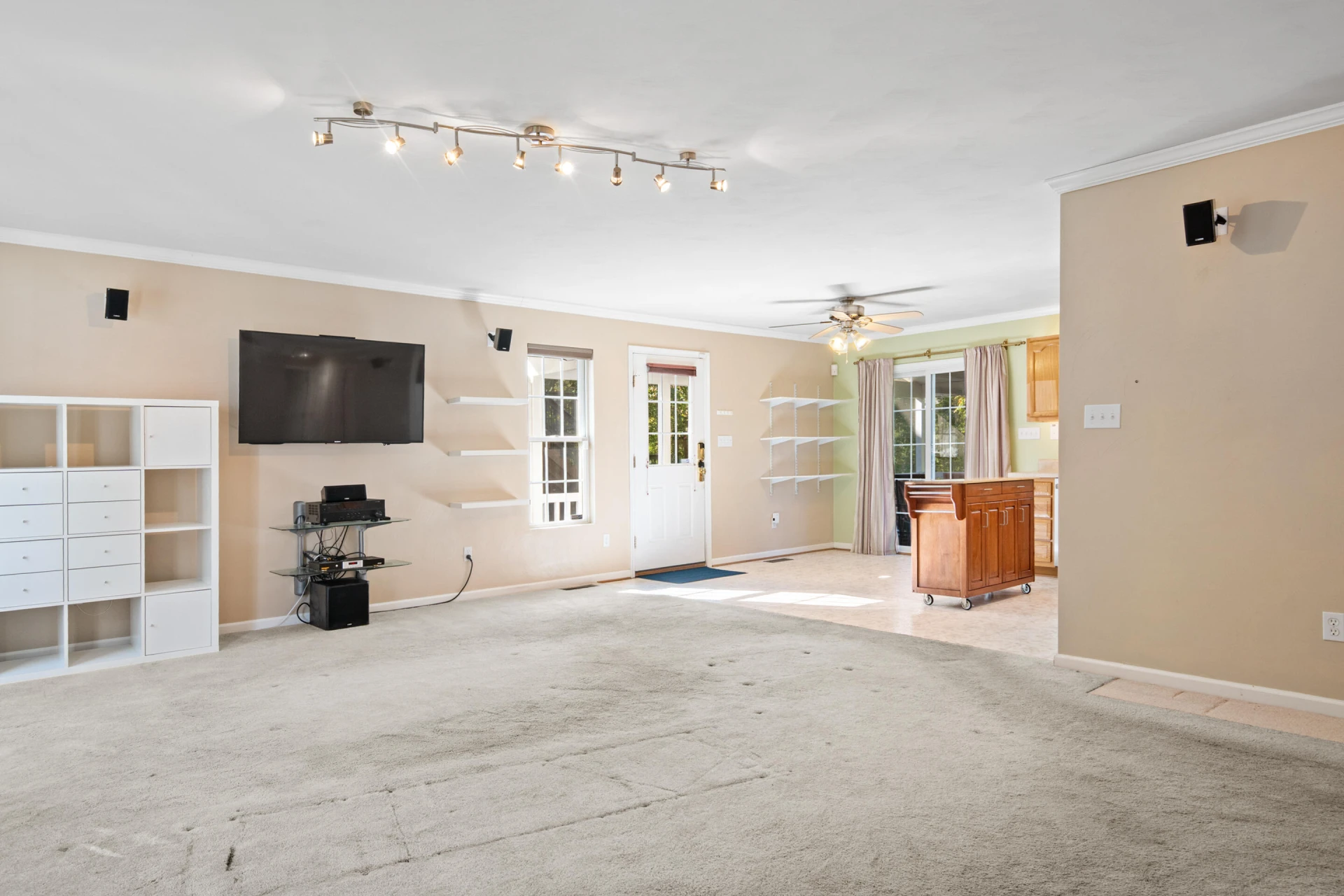 2918 Green Ridge RD - Photo 12