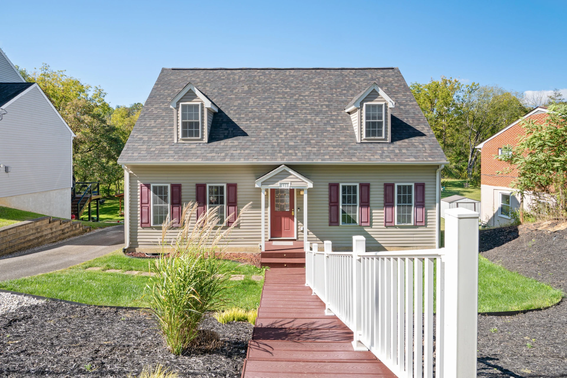 2918 Green Ridge RD - Photo 3