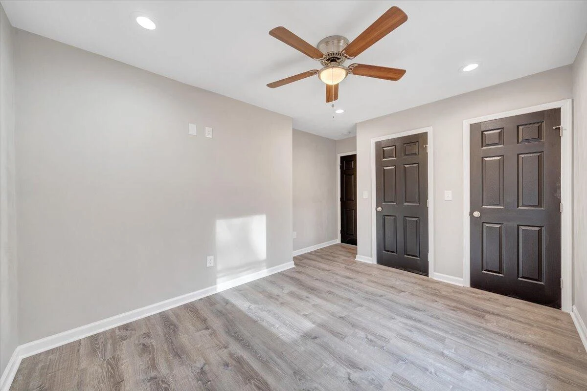 1417 Varnell AVE NE - Photo 15
