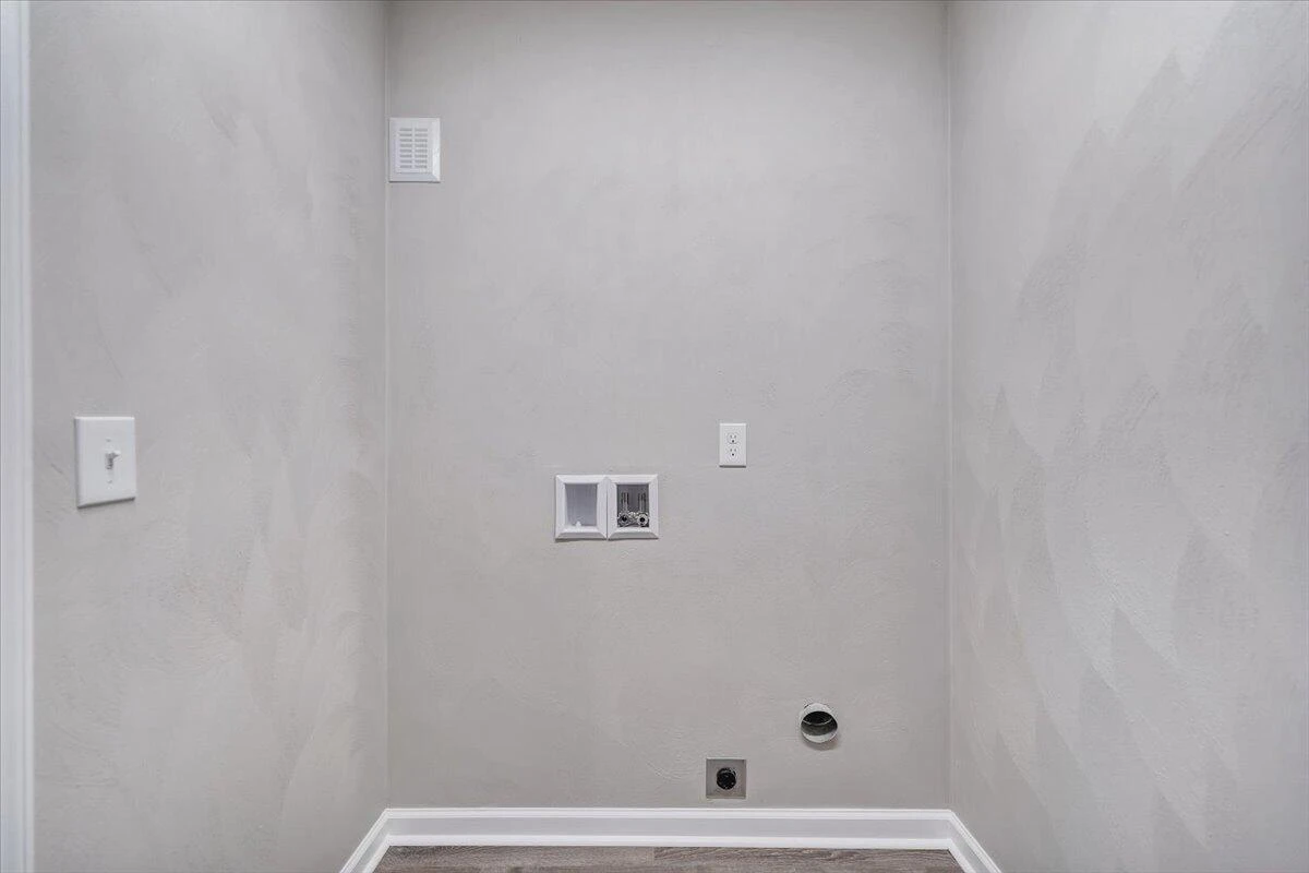 1417 Varnell AVE NE - Photo 23