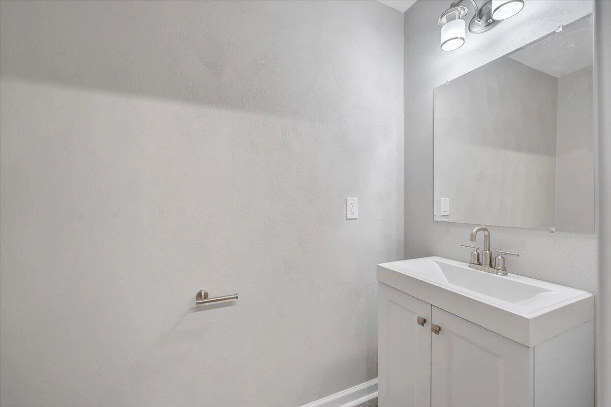 1417 Varnell AVE NE - Photo 24