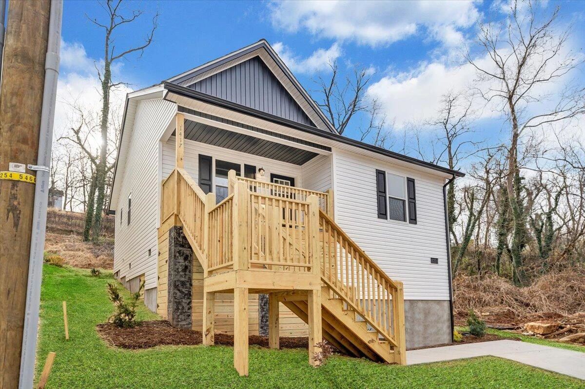 1417 Varnell AVE NE - Photo 34