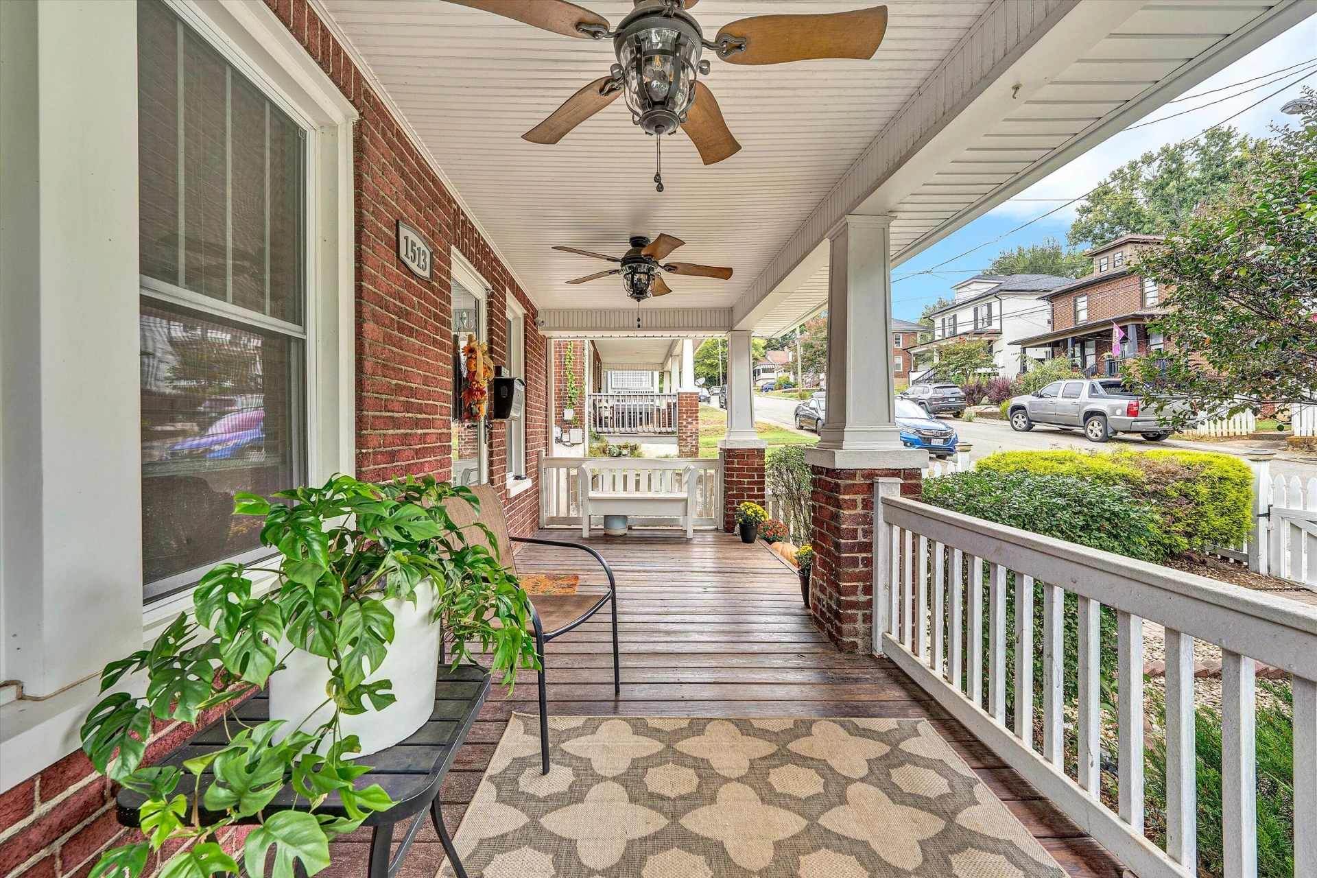 1513 7Th ST SE - Photo 10