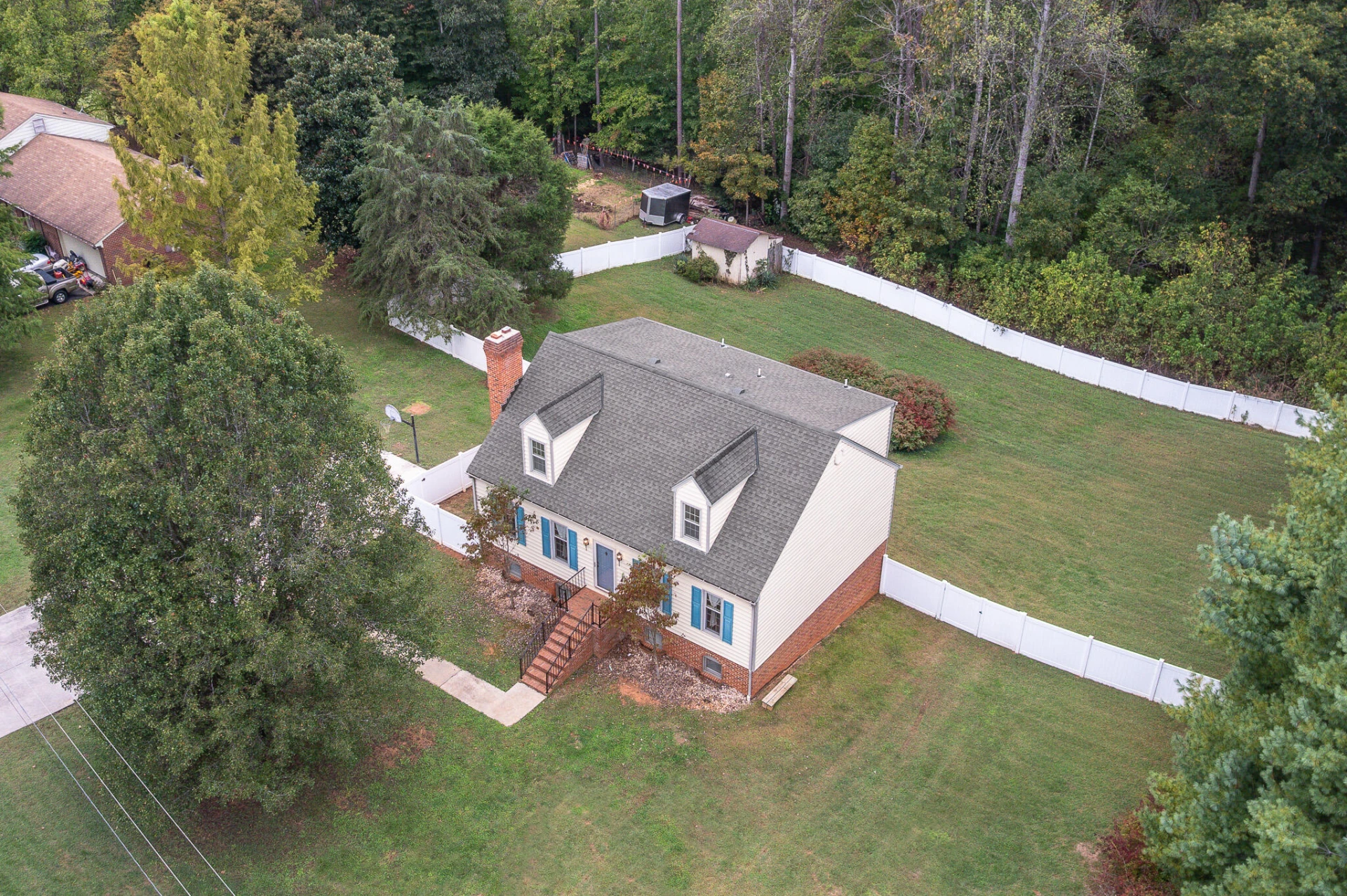 111 E Otter Ridge DR - Photo 5