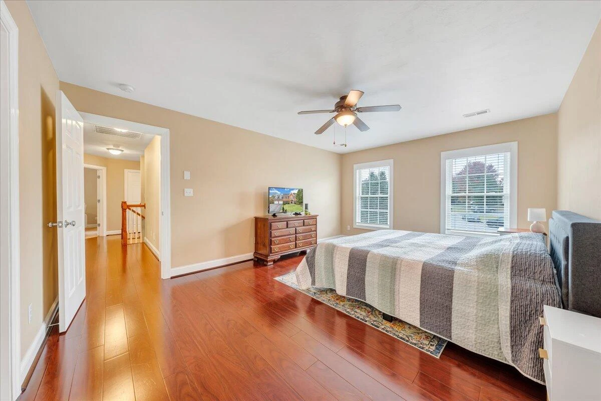 6119 Wisteria Place CT - Photo 33