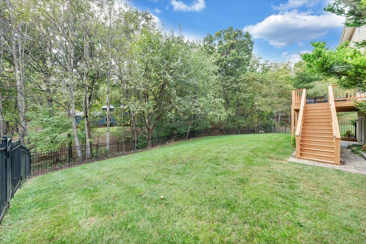 6119 Wisteria Place CT - Photo 57