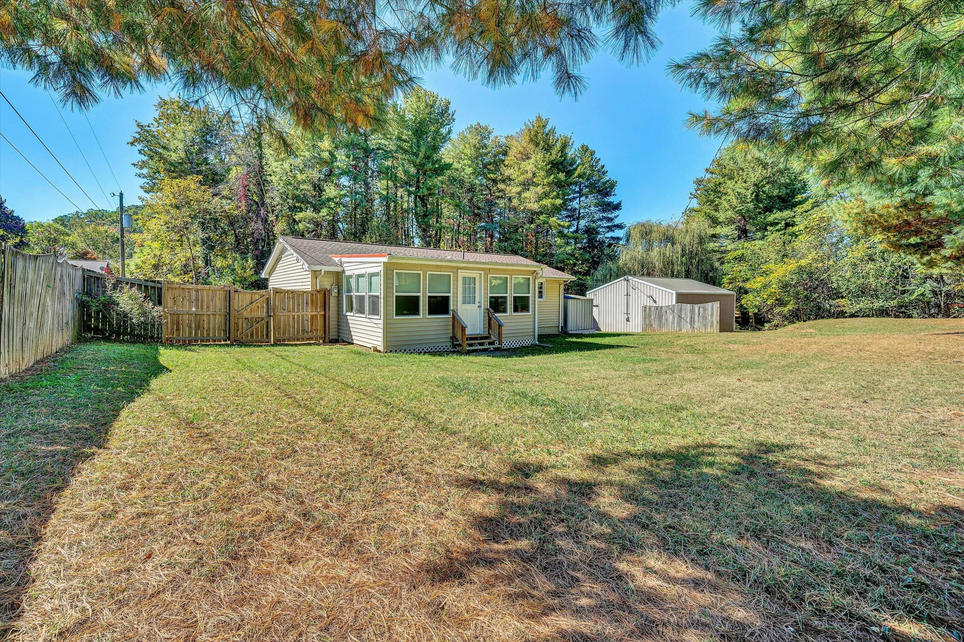 1445 GRATTON ST - Photo 29