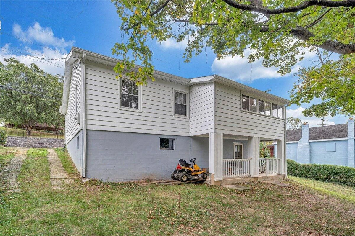 115 CRAIG AVE - Photo 35