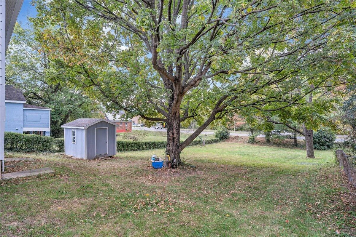 115 CRAIG AVE - Photo 40