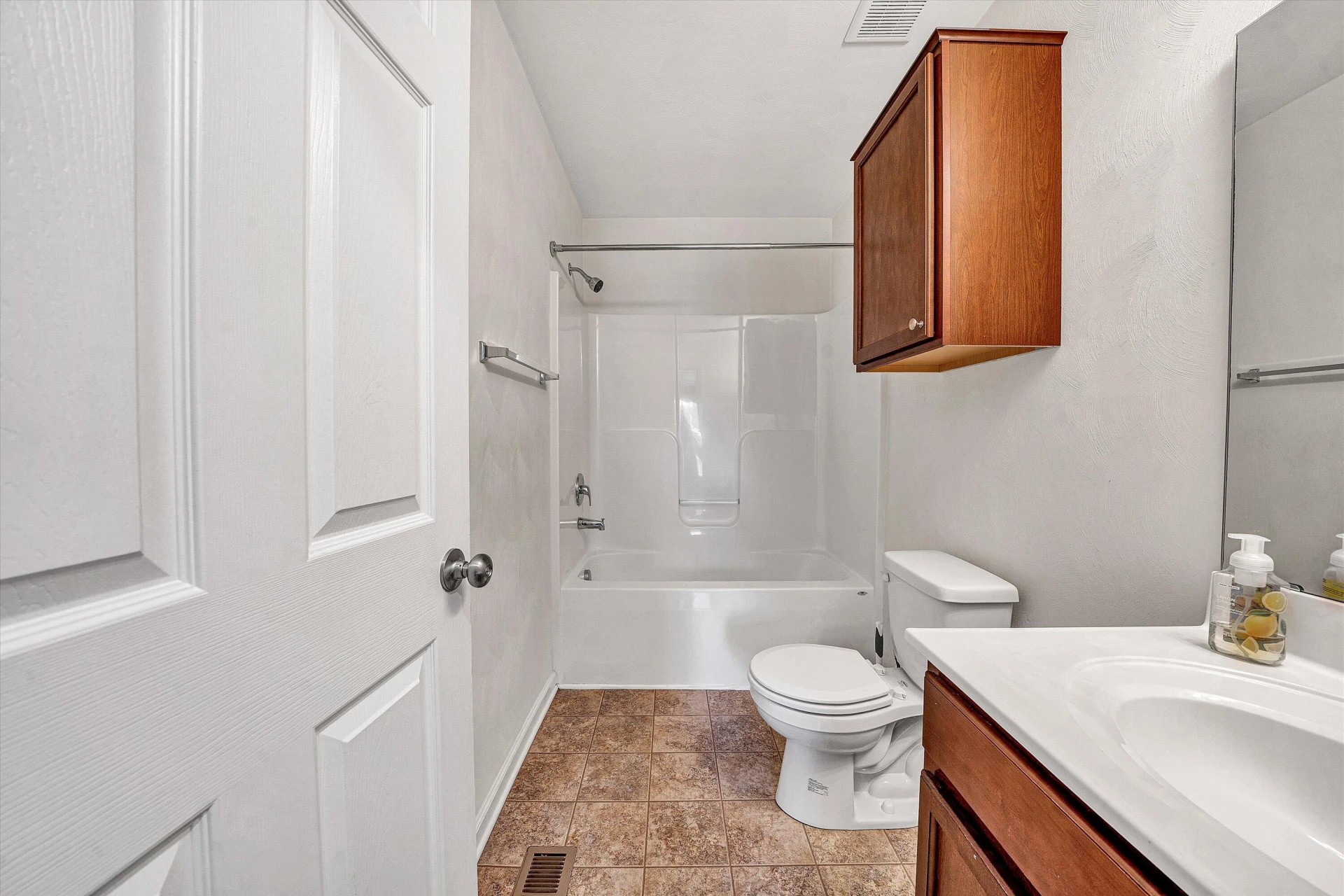 555 Old Fort RD - Photo 13