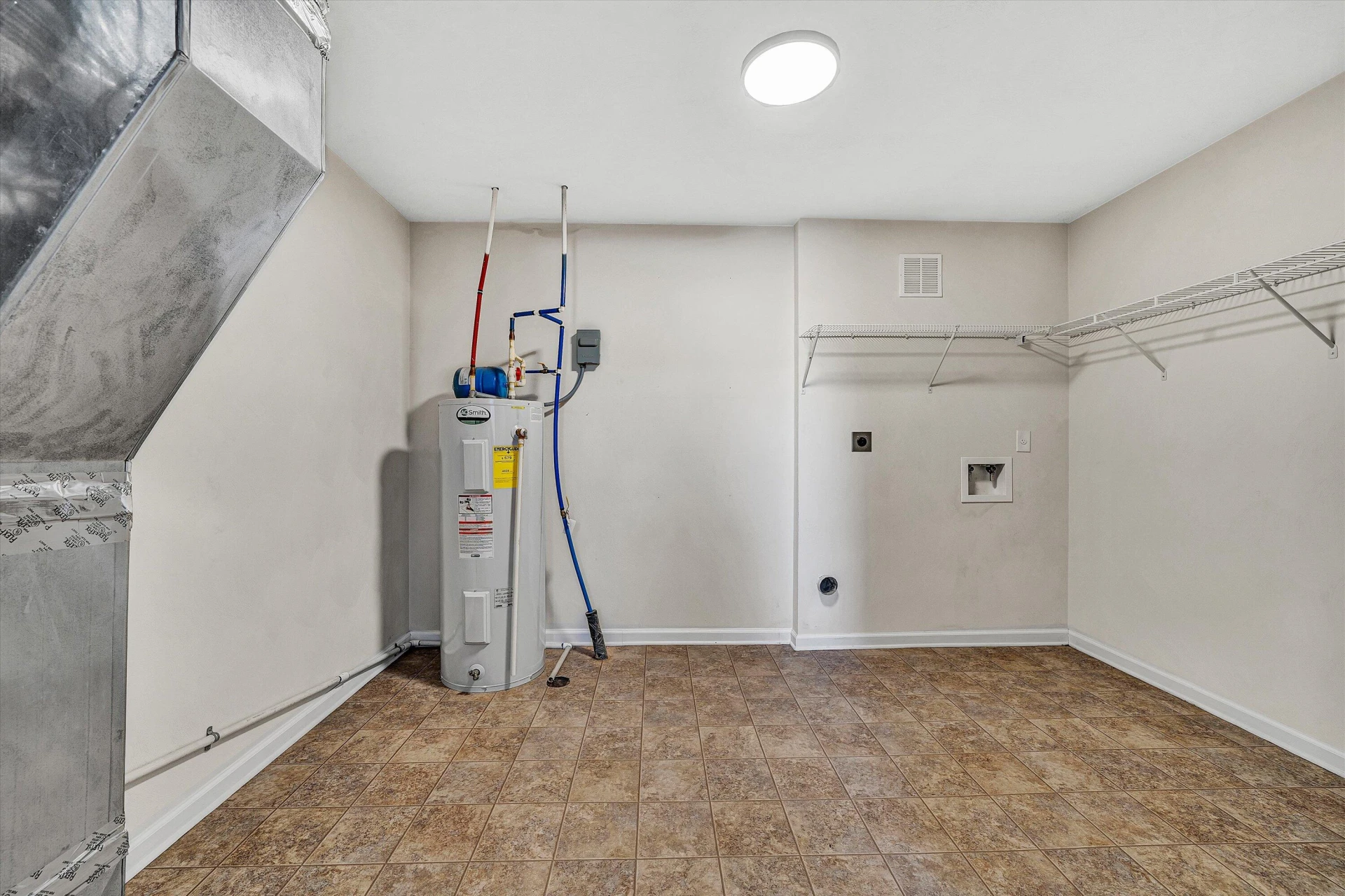 555 Old Fort RD - Photo 24