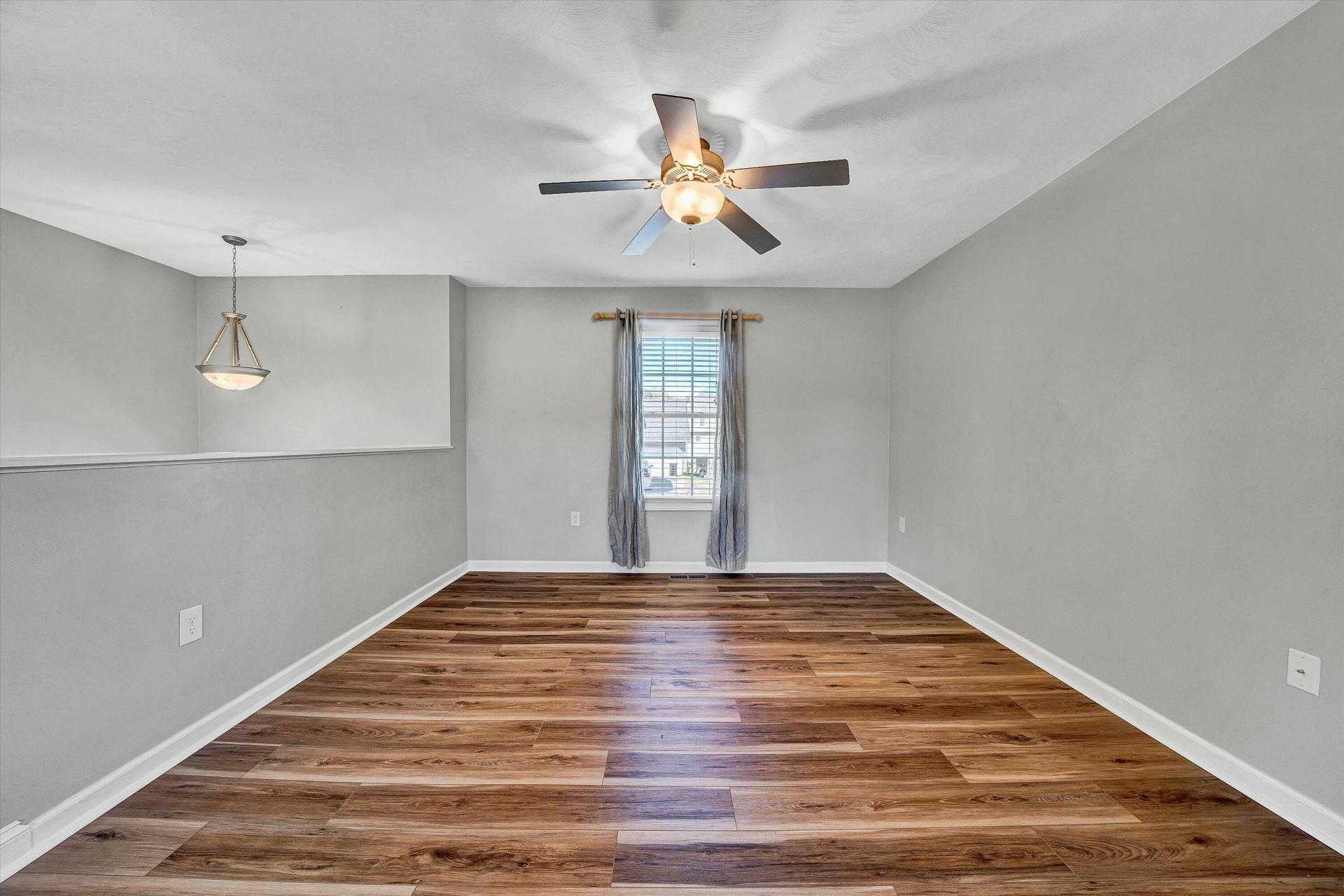 555 Old Fort RD - Photo 3