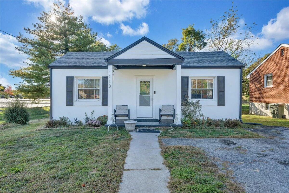 113 Bellevue AVE - Photo 2